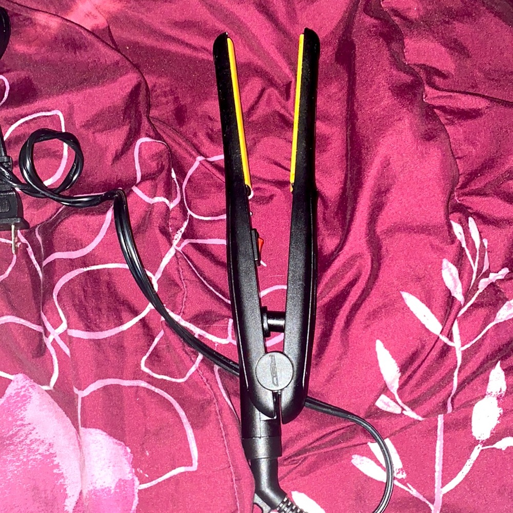 Flat iron